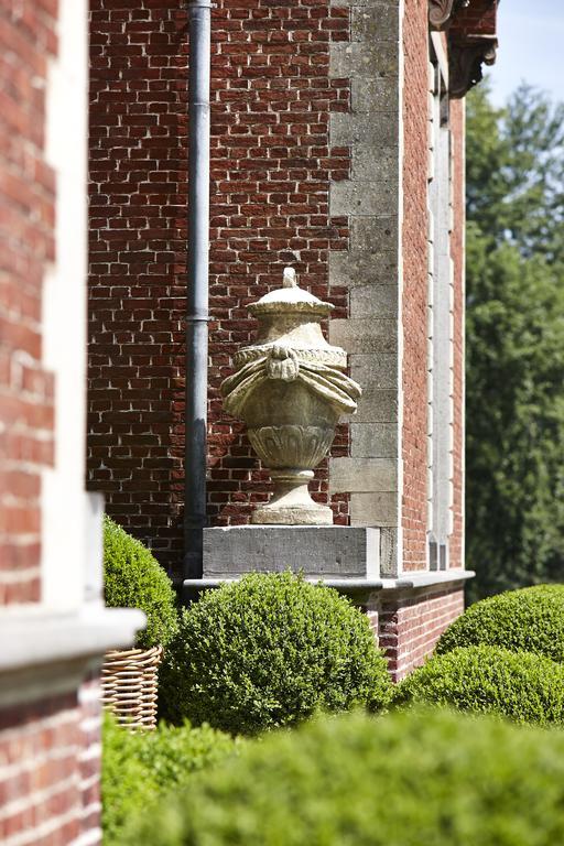 B&B Exclusive Guesthouse Chateau De Spycker Brugge Buitenkant foto
